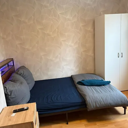 Lägenhet Einzelzimmer Mit Gemeinschaftsbad Ohne Kueche Nürnberg