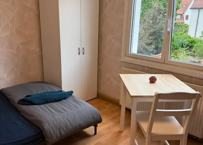 Einzelzimmer Mit Gemeinschaftsbad Ohne Kueche